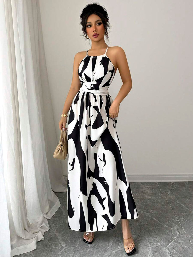 Vestido Elenzga Assimétrico com Decote Halter