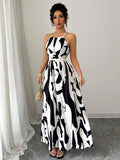 Vestido Elenzga Assimétrico com Decote Halter