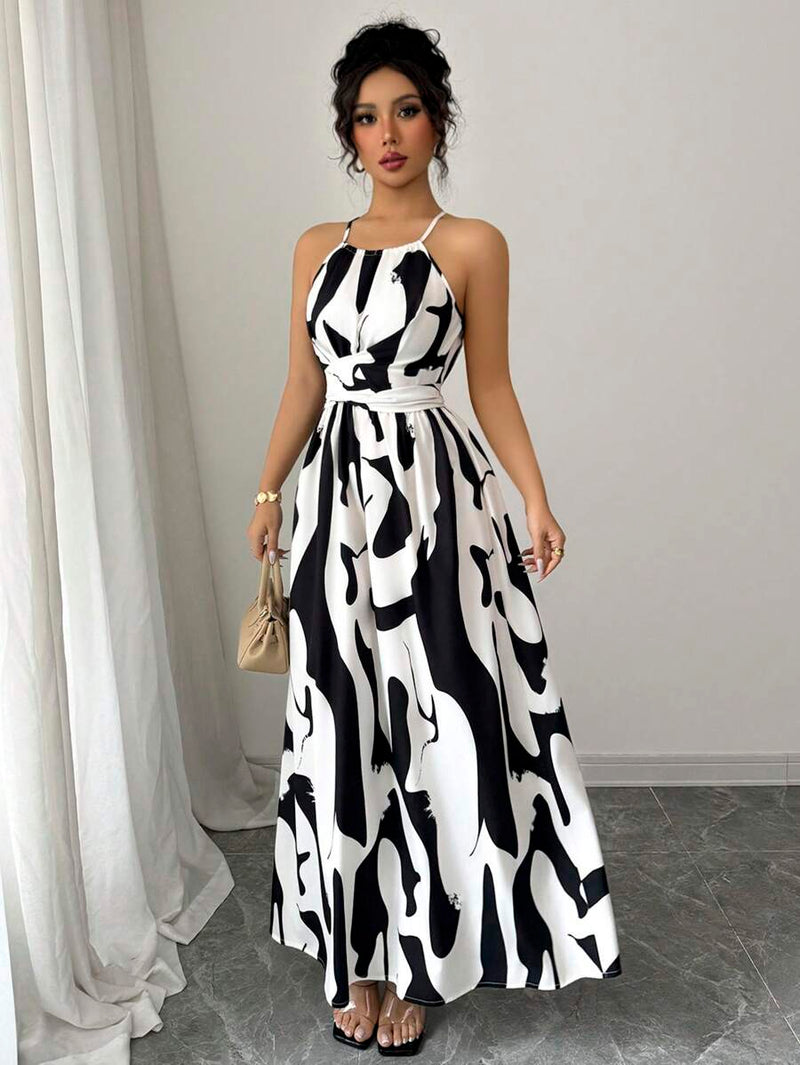 Vestido Elenzga Assimétrico com Decote Halter