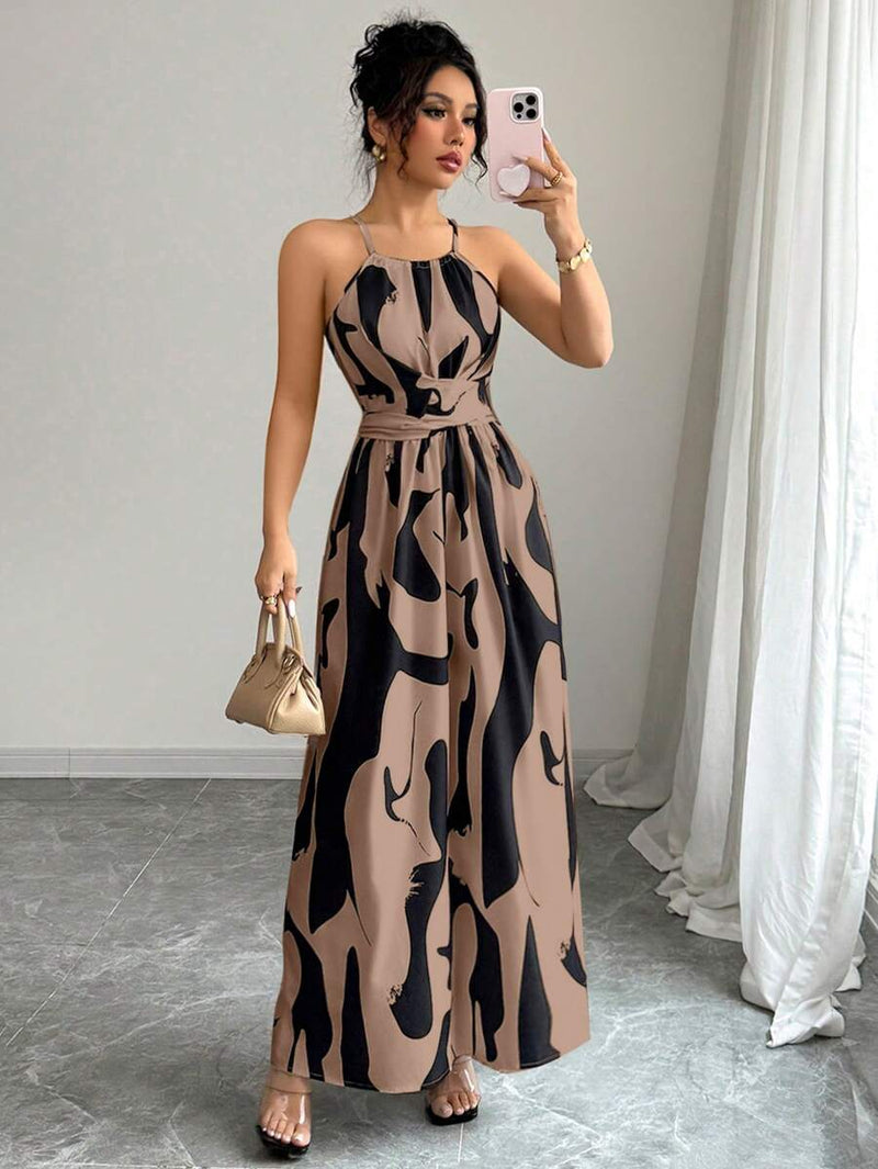 Vestido Elenzga Assimétrico com Decote Halter