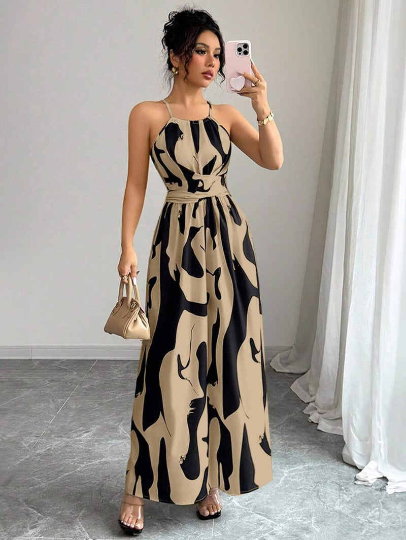 Vestido Elenzga Assimétrico com Decote Halter